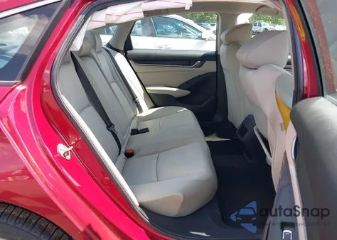 2019 Honda Accord Lx z USA, uszkodzony, nr VIN 1HGCV1F14KA074427